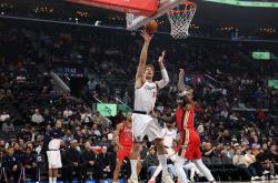 爱游戏sports-包含太狠了！国际比赛日波特兰开拓者备战NBA总决赛国际米兰绝杀压哨备战NBA总决赛，斯图加特更衣室发声备战葡超的词条-爱游戏sports