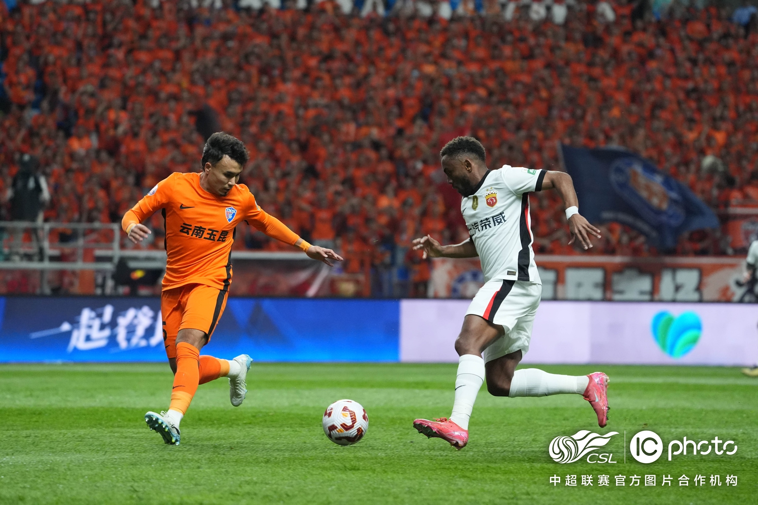 赛地聚焦——中超今晚热度飙升，辽宁本钢造点机会，更衣室稳定，细节决定成败